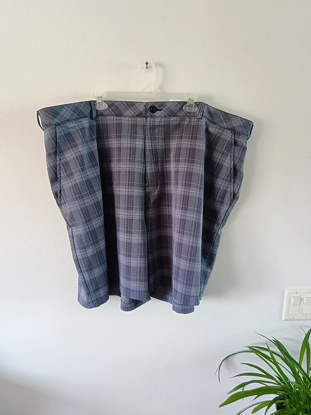 Reebok Golf Men's Size 52 Gray Plaid Performance Stretch Shorts Big Tall
